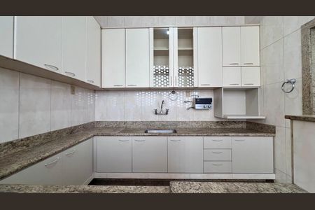 Apartamento para alugar com 180m², 4 quartos e 1 vagacozinha
