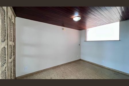 Apartamento para alugar com 180m², 4 quartos e 1 vagasala 