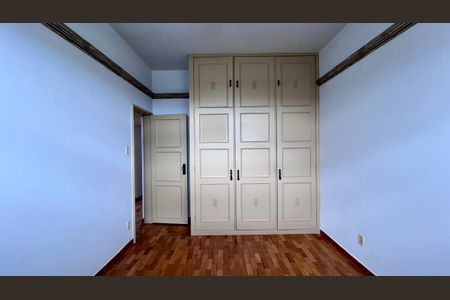 Apartamento para alugar com 180m², 4 quartos e 1 vagaquarto 