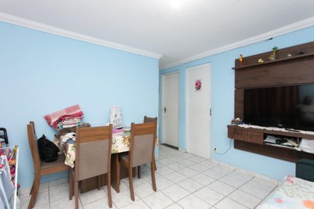 Sala  de apartamento à venda com 2 quartos, 52m² em Conjunto Residencial José Bonifácio, São Paulo