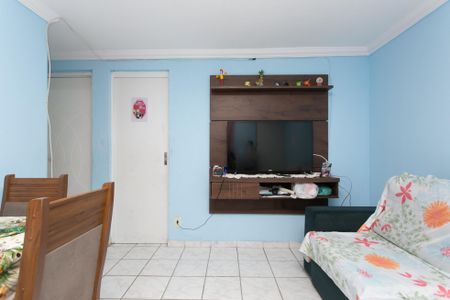 Sala  de apartamento à venda com 2 quartos, 52m² em Conjunto Residencial José Bonifácio, São Paulo