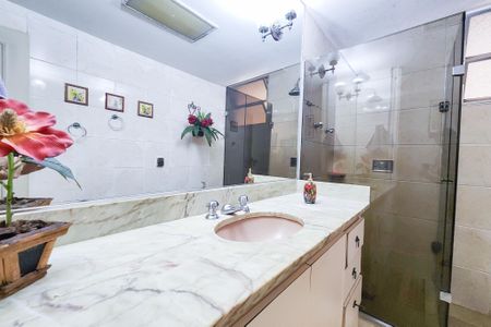 Apartamento à venda com 139m², 3 quartos e sem vagaBanheiro 1