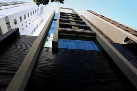 Apartamento para alugar com 65m², 2 quartos e 2 vagasFachada