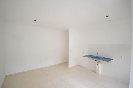 Sala de apartamento para alugar com 2 quartos, 48m² em Jardim Alvorada, Nova Iguaçu