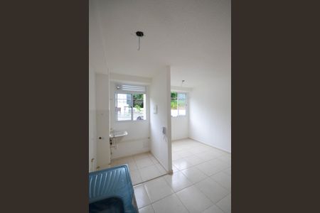 Apartamento para alugar com 48m², 2 quartos e 1 vaga Apartamento para alugar com 48m², 2 quartos e 1 vagaCozinha e Área de Serviço