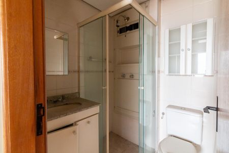 Apartamento para alugar com 79m², 3 quartos e 2 vagas Apartamento para alugar com 79m², 3 quartos e 2 vagasBanheiro 2