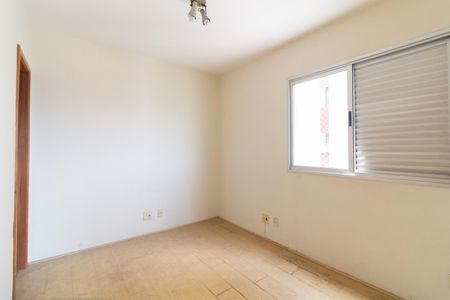 Apartamento para alugar com 79m², 3 quartos e 2 vagas Apartamento para alugar com 79m², 3 quartos e 2 vagasQuarto 3