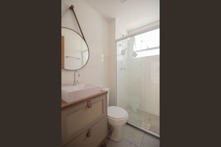 Apartamento para alugar com 45m², 2 quartos e 1 vaga Apartamento para alugar com 45m², 2 quartos e 1 vagaBanheiro