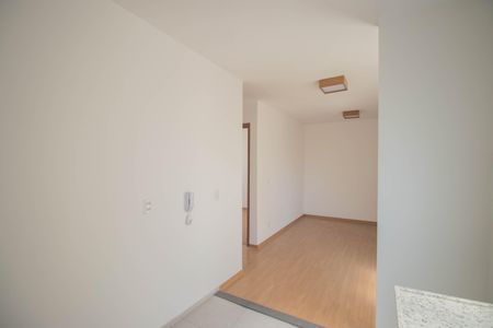 Apartamento para alugar com 45m², 2 quartos e 1 vaga Apartamento para alugar com 45m², 2 quartos e 1 vagaCozinha e Área de Serviço