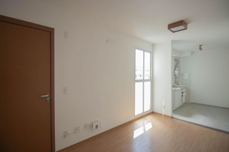 Sala de apartamento para alugar com 2 quartos, 45m² em Barro Vermelho, São Gonçalo