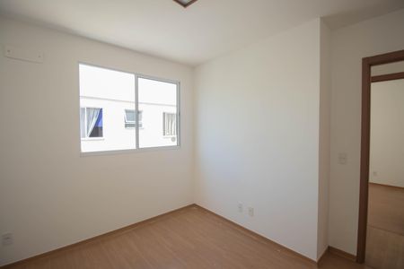Quarto 2 de apartamento para alugar com 2 quartos, 45m² em Barro Vermelho, São Gonçalo