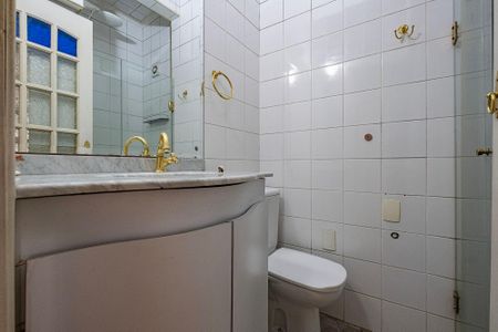 Apartamento à venda com 83m², 2 quartos e sem vaga Apartamento à venda com 83m², 2 quartos e sem vagaBanheiro