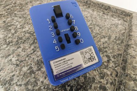 Studio à venda com 24m², 1 quarto e sem vagaLockbox Instalada 