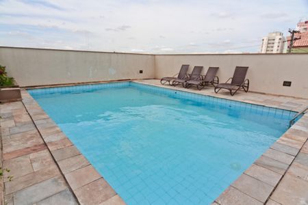 Apartamento à venda com 72m², 3 quartos e 1 vaga Apartamento à venda com 72m², 3 quartos e 1 vagaÁrea comum - Piscina