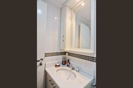 Apartamento à venda com 72m², 3 quartos e 1 vaga Apartamento à venda com 72m², 3 quartos e 1 vagaBanheiro