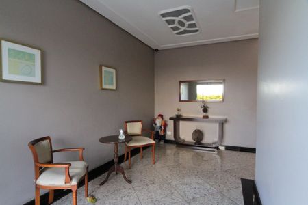 Apartamento à venda com 72m², 3 quartos e 1 vaga Apartamento à venda com 72m², 3 quartos e 1 vagaHall