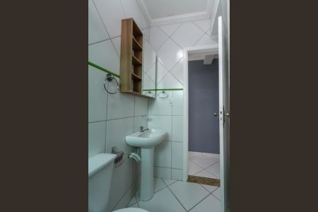 Apartamento para alugar com 60m², 2 quartos e sem vaga Apartamento para alugar com 60m², 2 quartos e sem vagaBanheiro