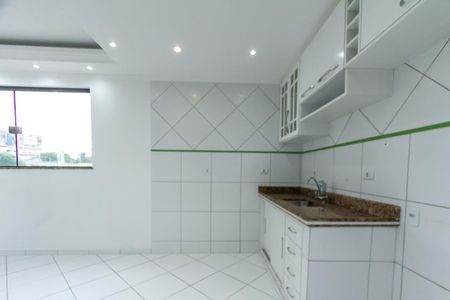 Apartamento para alugar com 60m², 2 quartos e sem vaga Apartamento para alugar com 60m², 2 quartos e sem vagaCozinha