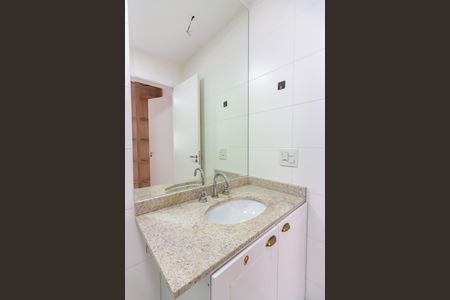 Apartamento para alugar com 91m², 2 quartos e 2 vagas Apartamento para alugar com 91m², 2 quartos e 2 vagasBanheiro da Suíte