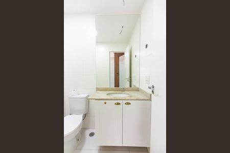 Apartamento para alugar com 91m², 2 quartos e 2 vagas Apartamento para alugar com 91m², 2 quartos e 2 vagasBanheiro da Suíte