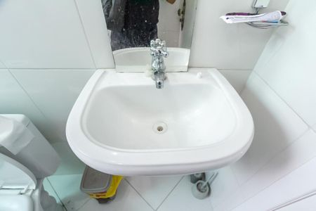 Apartamento para alugar com 54m², 2 quartos e sem vaga Apartamento para alugar com 54m², 2 quartos e sem vagaBanheiro