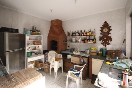 Casa à venda com 310m², 4 quartos e 7 vagasChurrasqueira