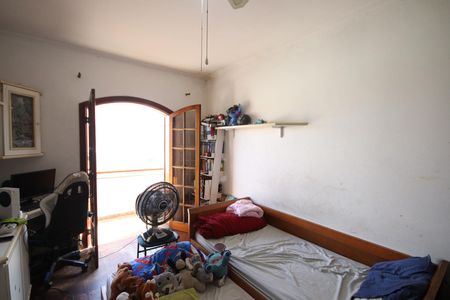 Casa à venda com 310m², 4 quartos e 7 vagasSuíte 2