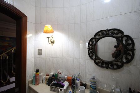 Casa à venda com 310m², 4 quartos e 7 vagasBanheiro 5 