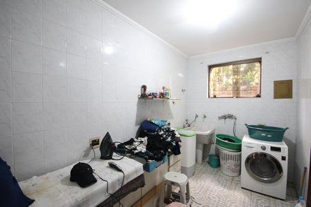 Casa à venda com 310m², 4 quartos e 7 vagasÁrea de Serviço