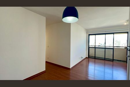 Sala de apartamento para alugar com 3 quartos, 84m² em Pinheiros, São Paulo