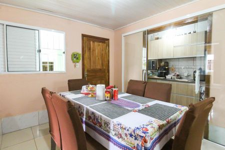 Casa 1 - Sala de casa à venda com 4 quartos, 211m² em Olaria, Canoas