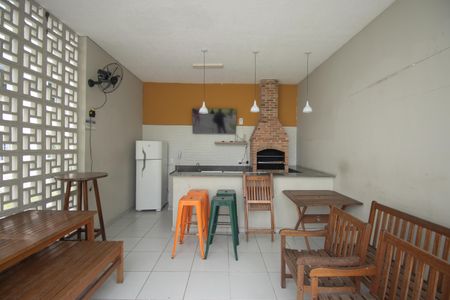 Apartamento para alugar com 44m², 2 quartos e 1 vaga Apartamento para alugar com 44m², 2 quartos e 1 vagaÁrea comum - Churrasqueira