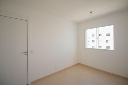 Sala de apartamento para alugar com 2 quartos, 44m² em Neves, São Gonçalo