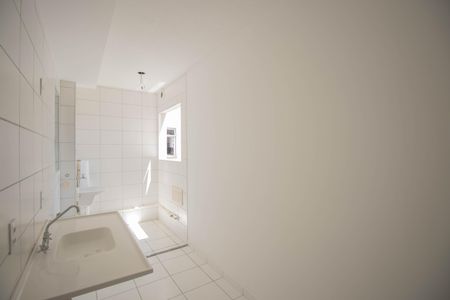 Apartamento para alugar com 44m², 2 quartos e 1 vaga Apartamento para alugar com 44m², 2 quartos e 1 vagaCozinha e Área de Serviço