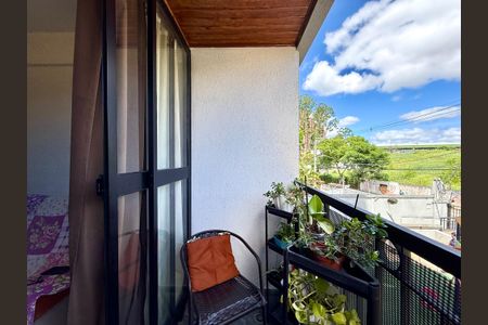 Apartamento à venda com 60m², 2 quartos e 1 vaga Apartamento à venda com 60m², 2 quartos e 1 vagaSacada