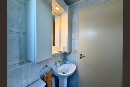 Apartamento à venda com 60m², 2 quartos e 1 vaga Apartamento à venda com 60m², 2 quartos e 1 vagaBanheiro Suíte