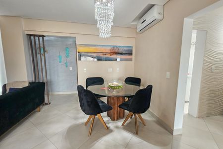 Apartamento para alugar com 133m², 3 quartos e 2 vagas Apartamento para alugar com 133m², 3 quartos e 2 vagasSala