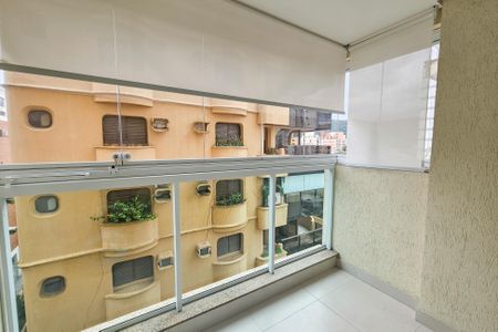Apartamento para alugar com 133m², 3 quartos e 2 vagas Apartamento para alugar com 133m², 3 quartos e 2 vagasvaranda