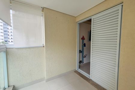 Apartamento para alugar com 133m², 3 quartos e 2 vagas Apartamento para alugar com 133m², 3 quartos e 2 vagasvaranda