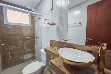 Apartamento para alugar com 133m², 3 quartos e 2 vagas Apartamento para alugar com 133m², 3 quartos e 2 vagasbanheiro