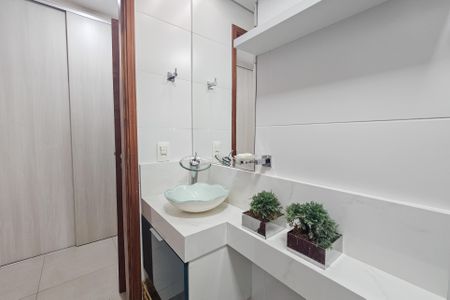 Apartamento para alugar com 133m², 3 quartos e 2 vagas Apartamento para alugar com 133m², 3 quartos e 2 vagasbanheiro da suíte