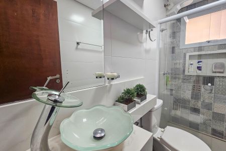 Apartamento para alugar com 133m², 3 quartos e 2 vagas Apartamento para alugar com 133m², 3 quartos e 2 vagasbanheiro da suíte
