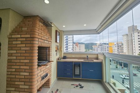 Apartamento para alugar com 133m², 3 quartos e 2 vagas Apartamento para alugar com 133m², 3 quartos e 2 vagasvaranda
