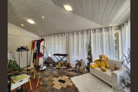 Casa de condomínio à venda com 1200m², 6 quartos e 3 vagas