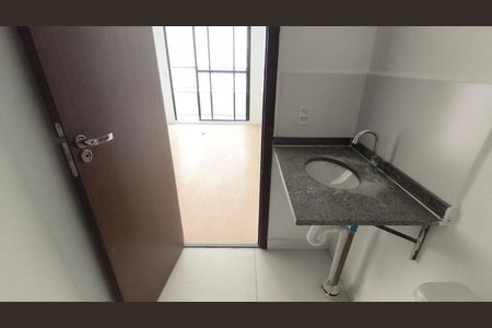 Banheiro de kitnet/studio para alugar com 1 quarto, 25m² em Ipiranga, São Paulo