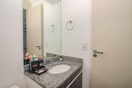 Apartamento para alugar com 67m², 3 quartos e 1 vaga Apartamento para alugar com 67m², 3 quartos e 1 vagaBanheiro da Suíte