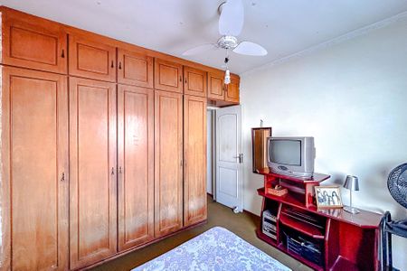 Casa à venda com 240m², 4 quartos e 2 vagasQuarto 2