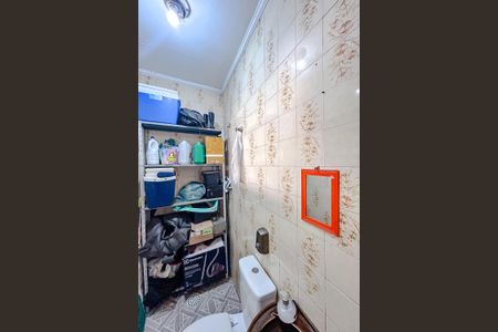 Casa à venda com 240m², 4 quartos e 2 vagasBanheiro de serviço