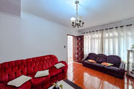 Casa à venda com 240m², 4 quartos e 2 vagasSala
