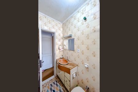 Casa à venda com 240m², 4 quartos e 2 vagasSuíte